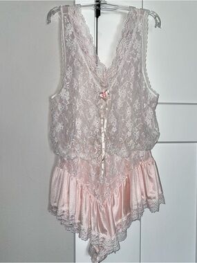 Tosca Pale Pink Lace & Satin Chemise Teddy